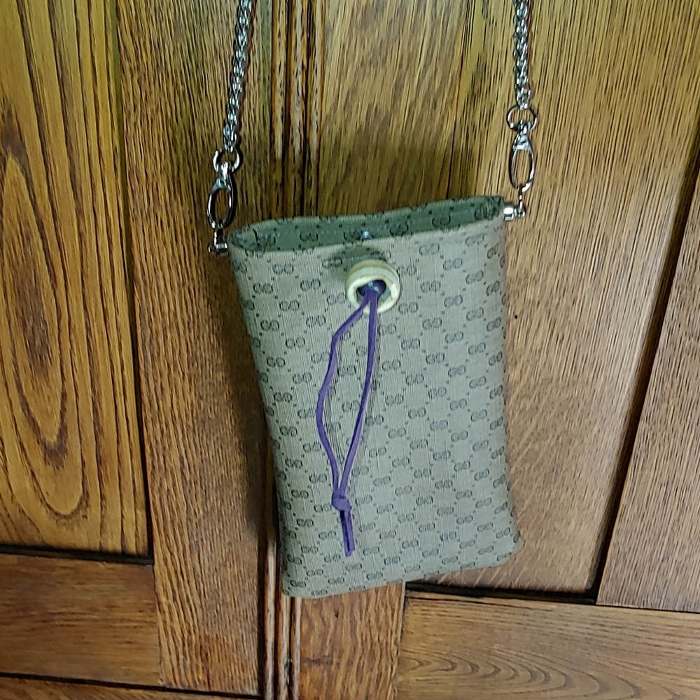 Authentic canvas cell phone carrier - Picture 4 of 10